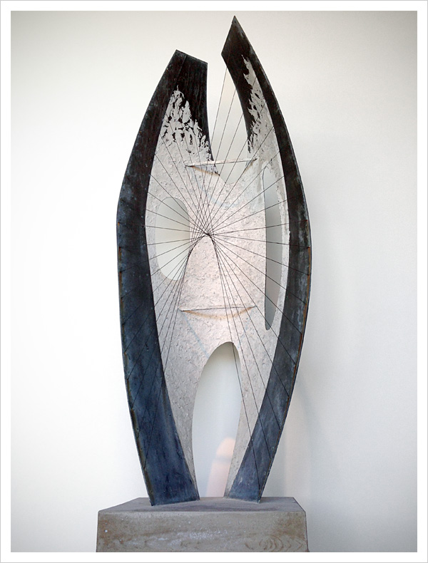Barbara Hepworth: Select Sculptures, 1944–1973. Photo © Amy Collier, Aqua-Velvet