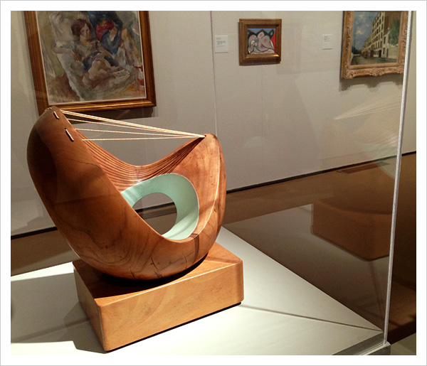 Barbara Hepworth: Select Sculptures, 1944–1973. Photo © Amy Collier, Aqua-Velvet